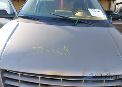 2004 Ford Freestar Se z USA, uszkodzony, nr VIN 2FMZA51624BA07262